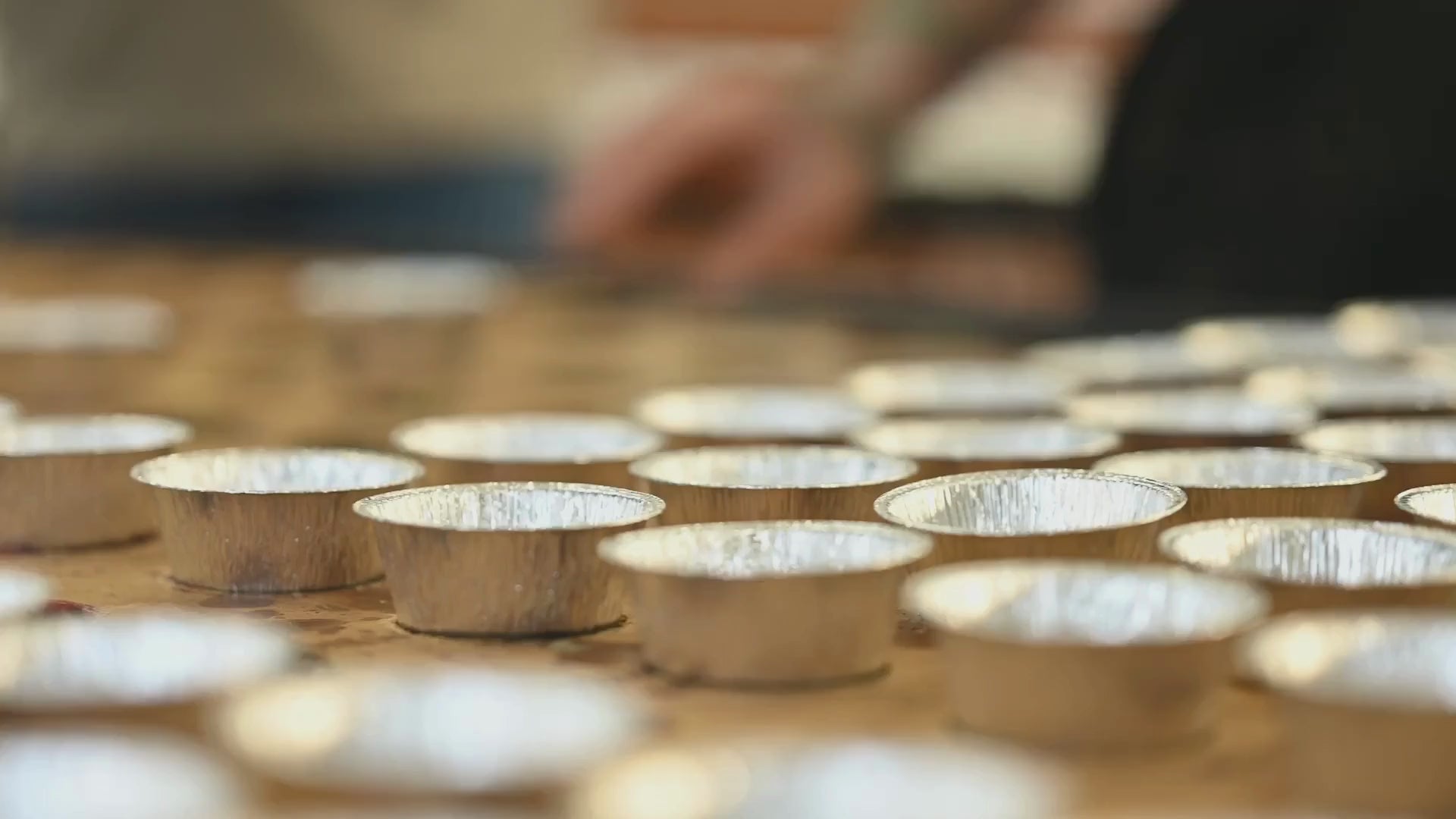 Carica il video: 